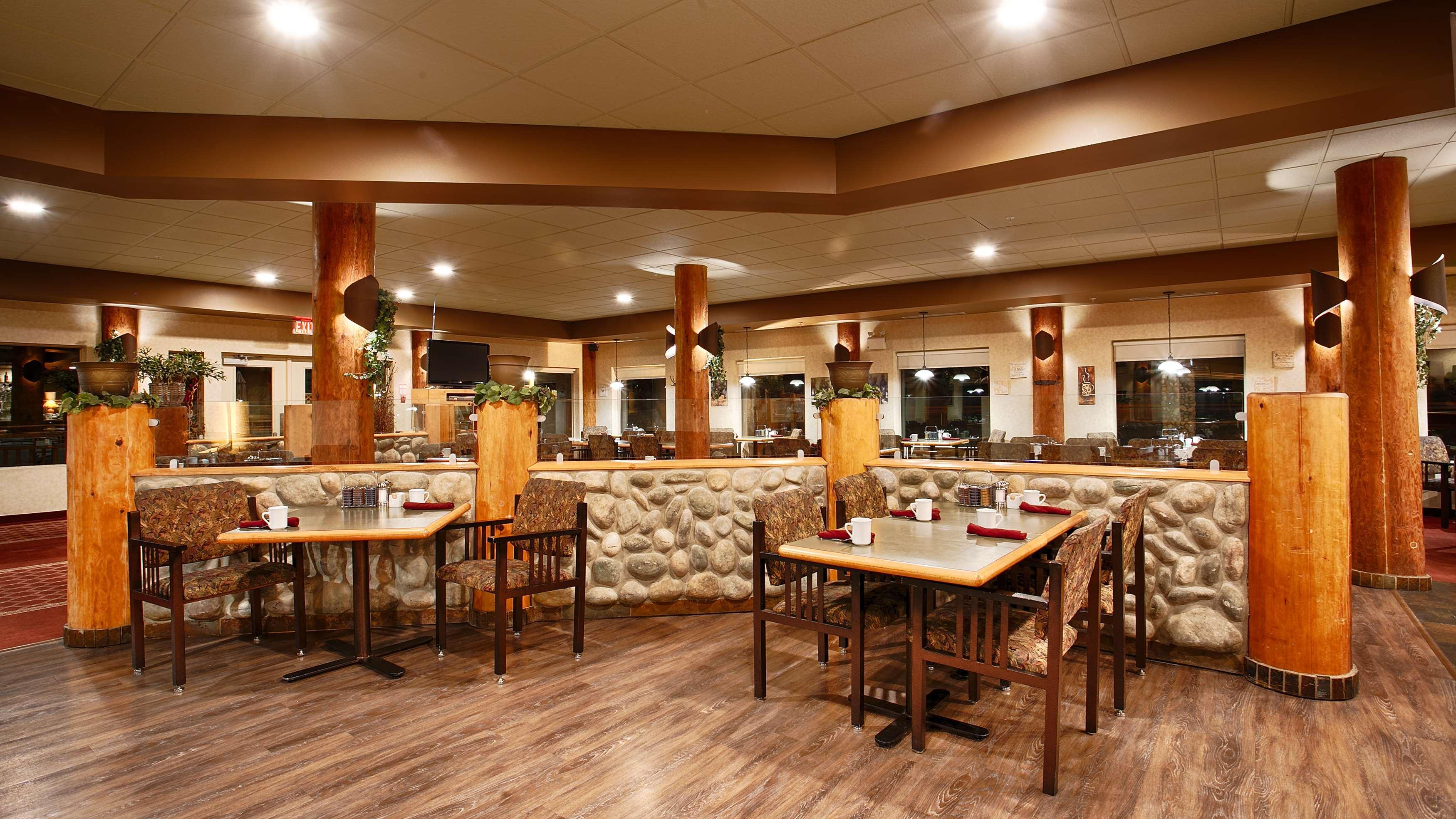 BEST WESTERN PLUS Valemount Inn&Suites Exterior foto