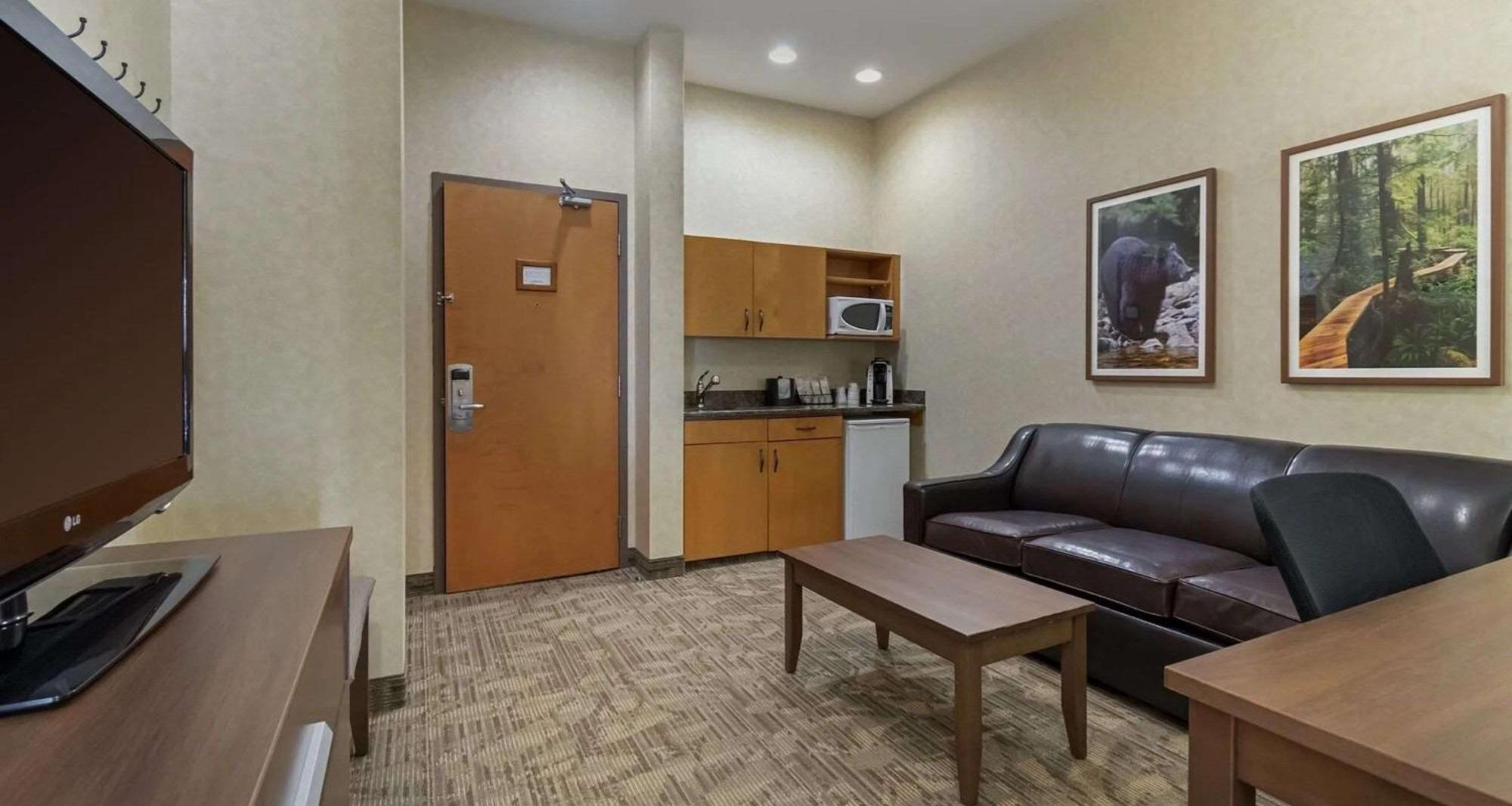 BEST WESTERN PLUS Valemount Inn&Suites Exterior foto